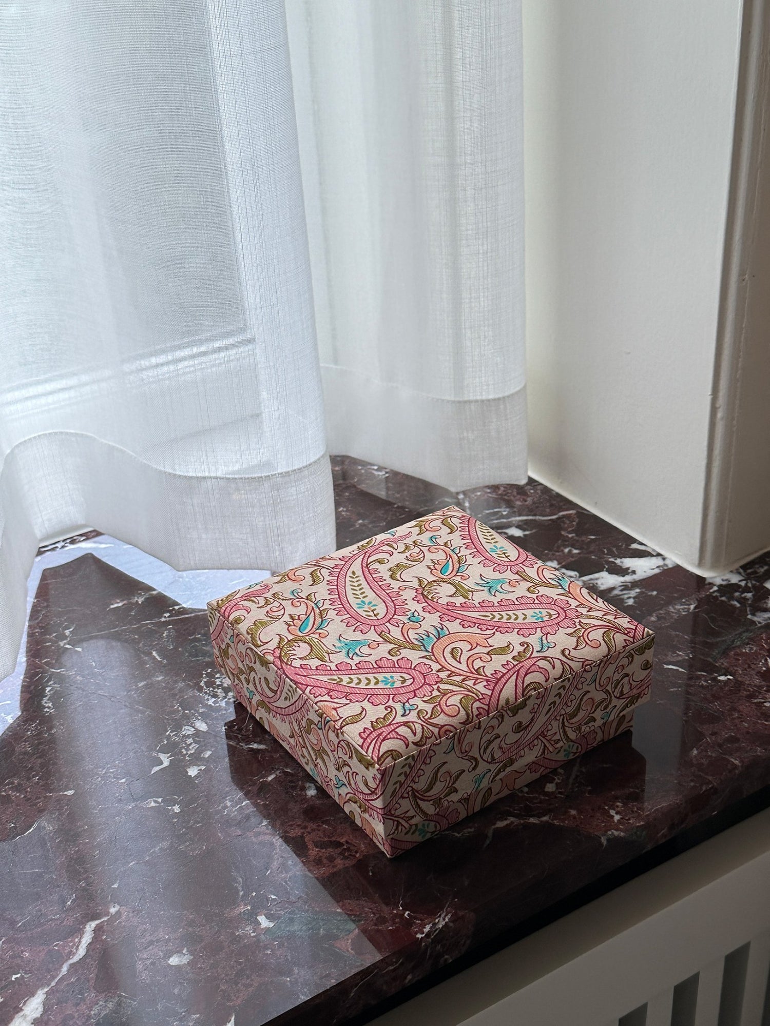 Tiffany Square SILK Box - No. 9