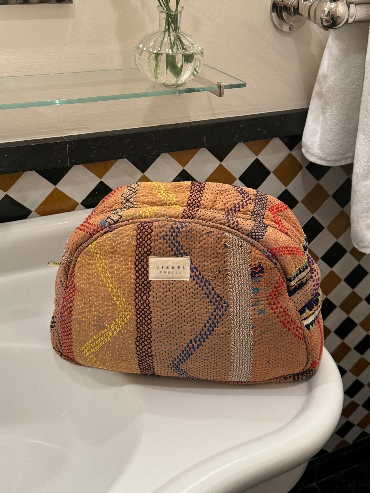 Karla Wash Bag