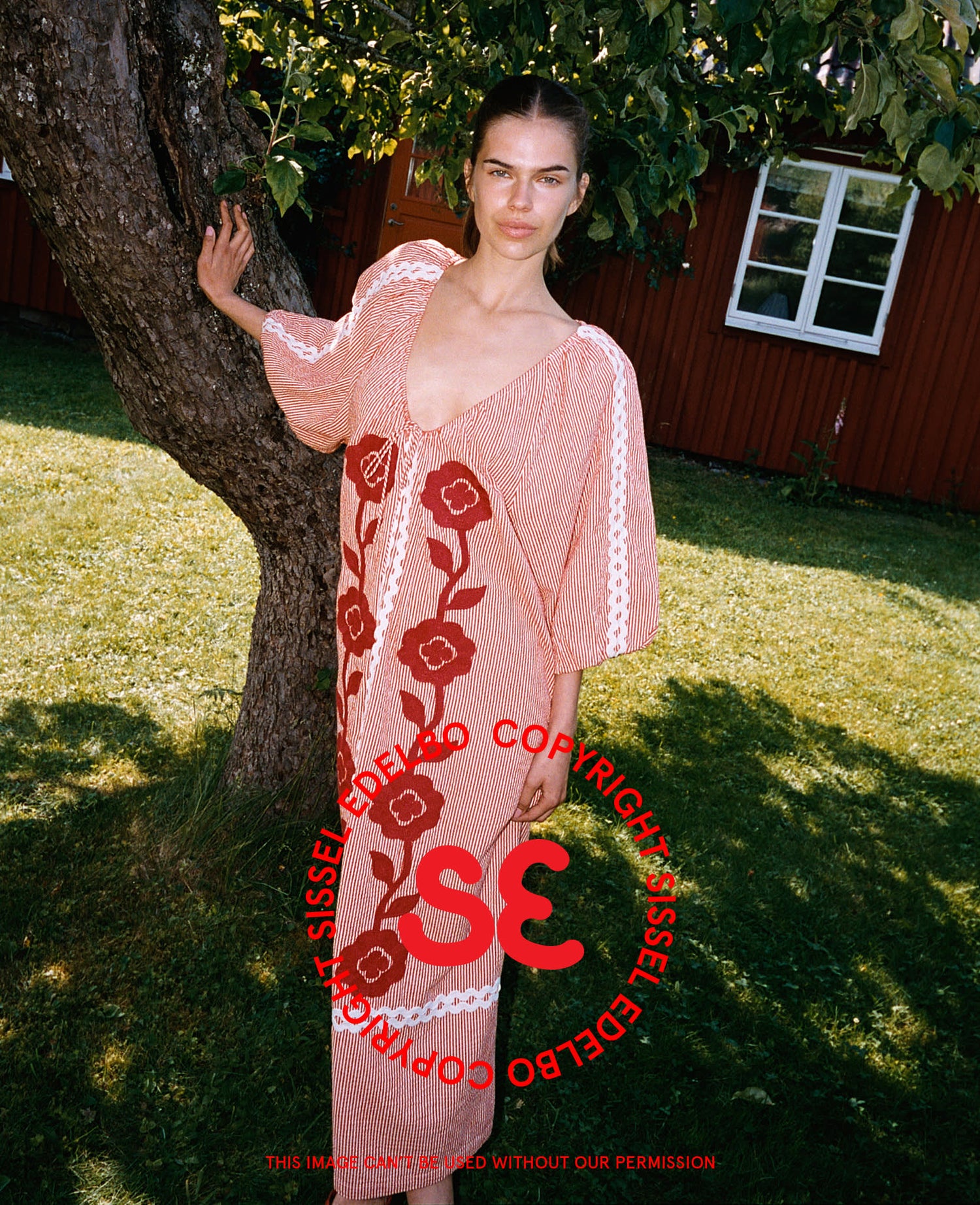 Abelone Dress - Red Flower