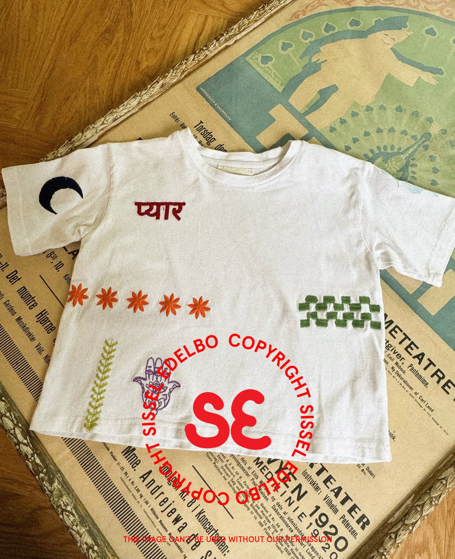 Billie MINI T-Shirt - White