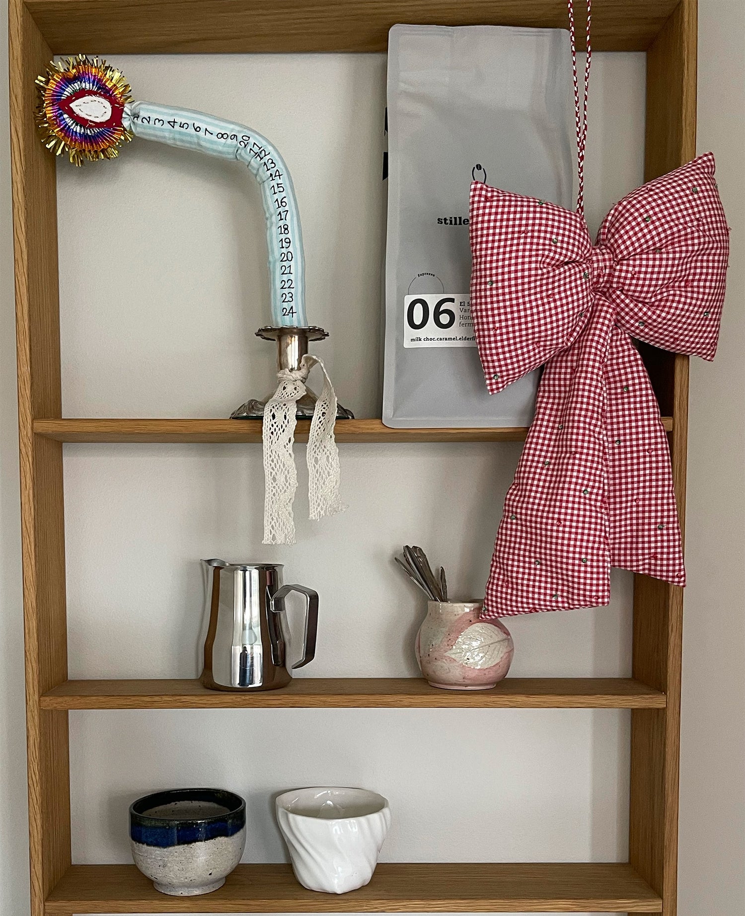 Calendar Light - Mint Stripes
