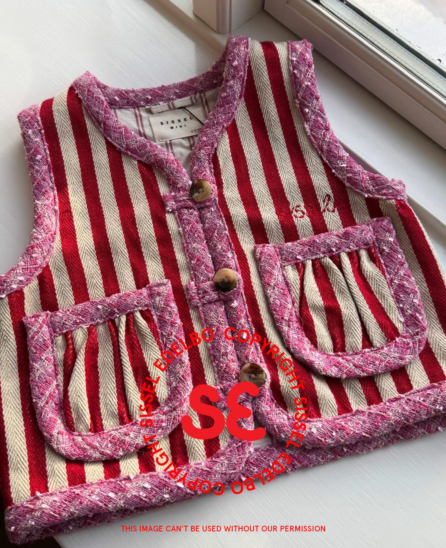 Como MINI Vest - Red Stripes