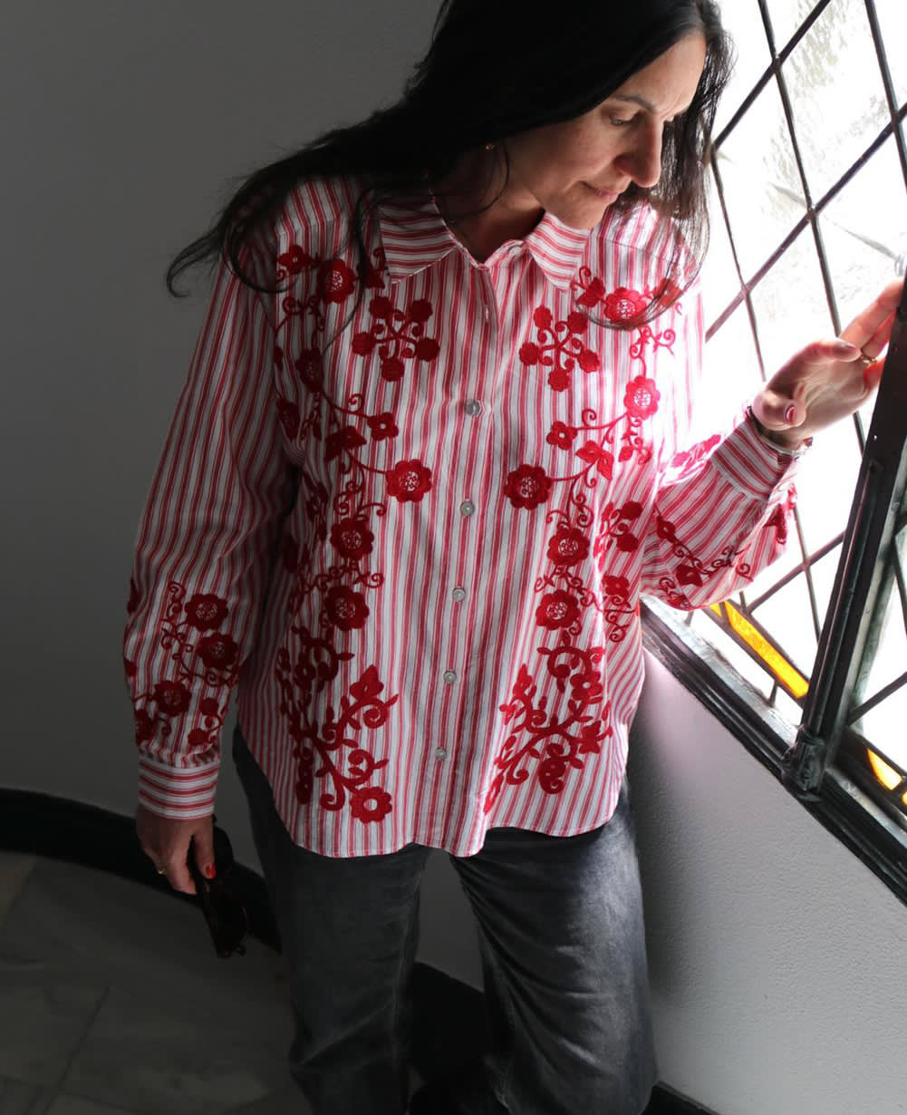 Cora Shirt - Red Flower