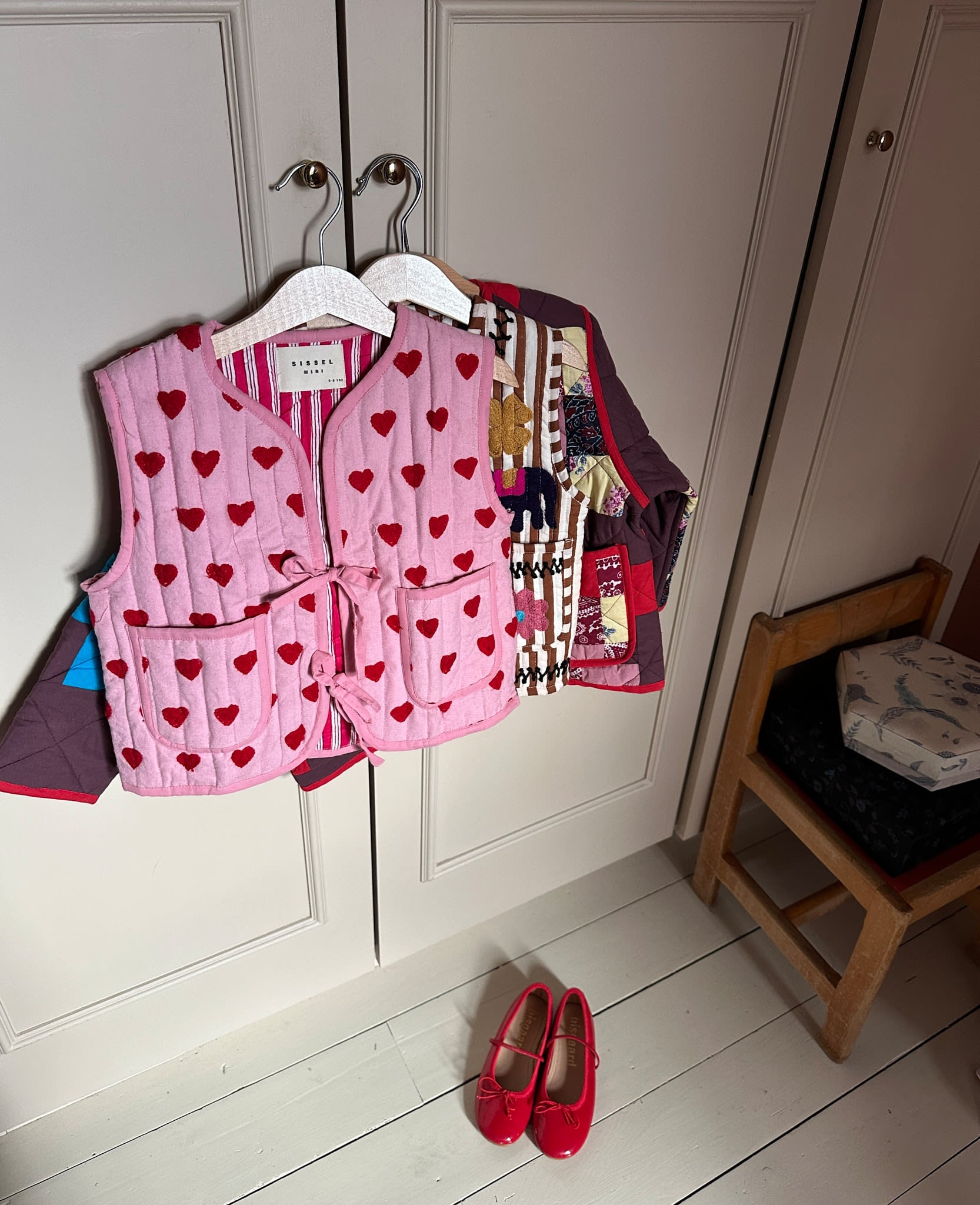 Honey MINI Vest - Tiny Red – SISSEL EDELBO