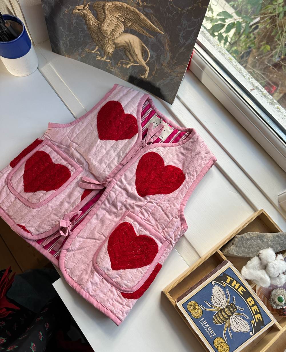 Honey MINI Vest - Red Heart