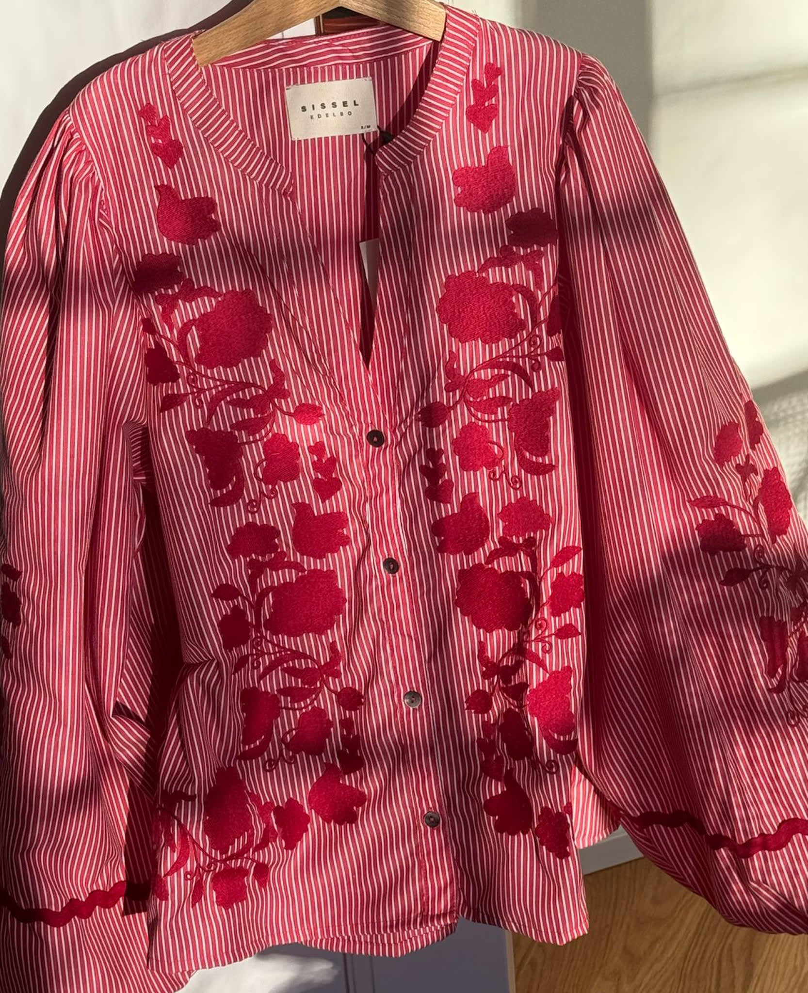 Juliane Top - Red Stripes – SISSEL EDELBO