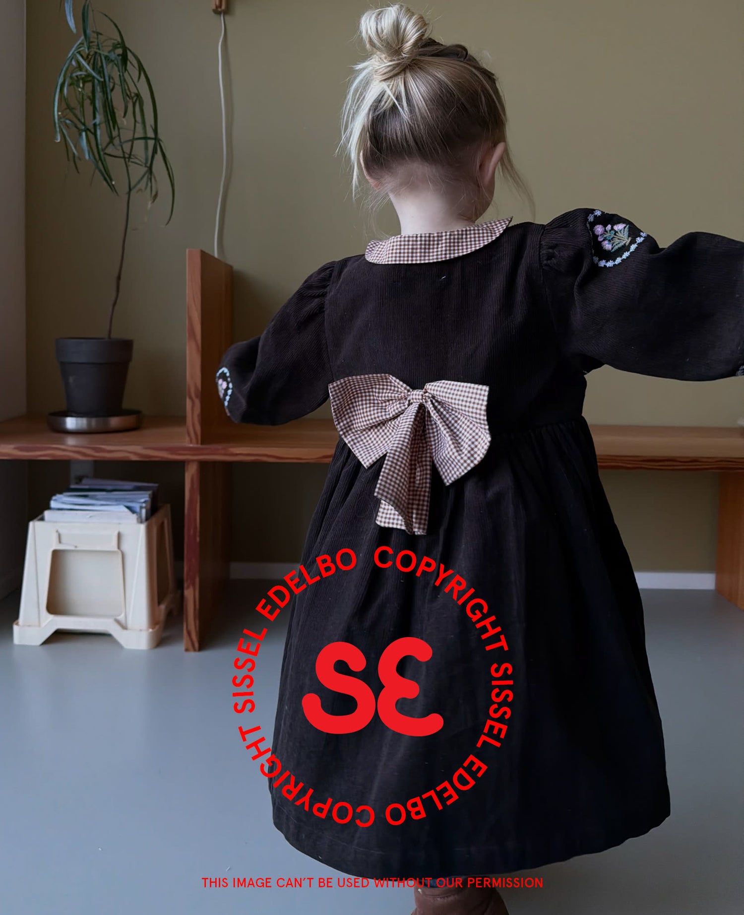 Luna MINI Dress - Fudge