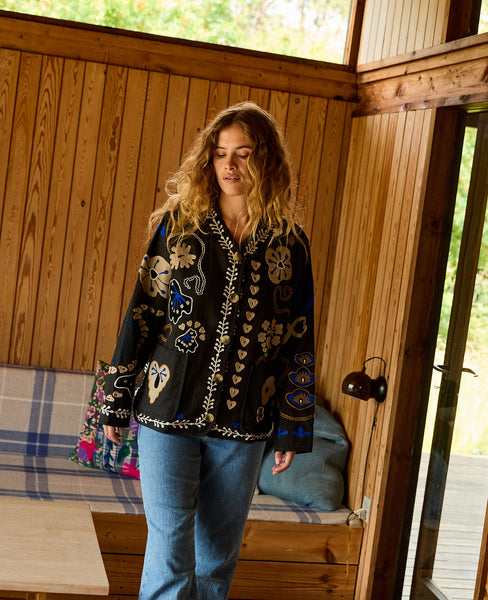 Maggie_Asphalt_1_b71d9e71-d61b