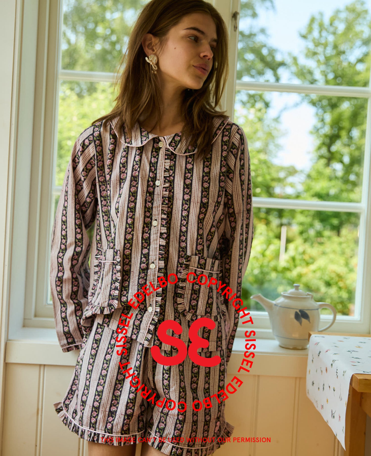 Nuvena Pyjamas Set - Black Stripes