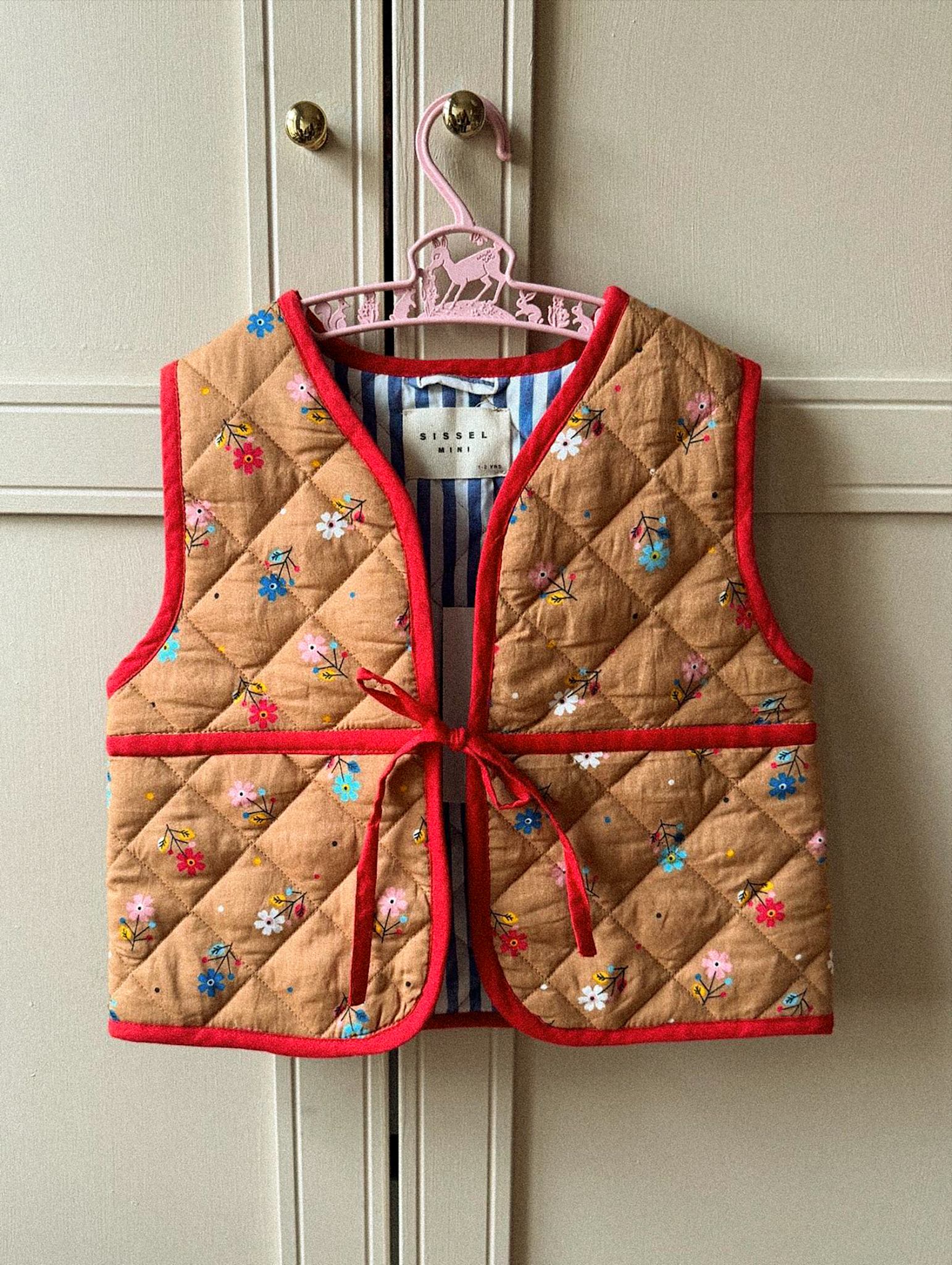 Osai MINI Vest - Hazel Floral – SISSEL EDELBO