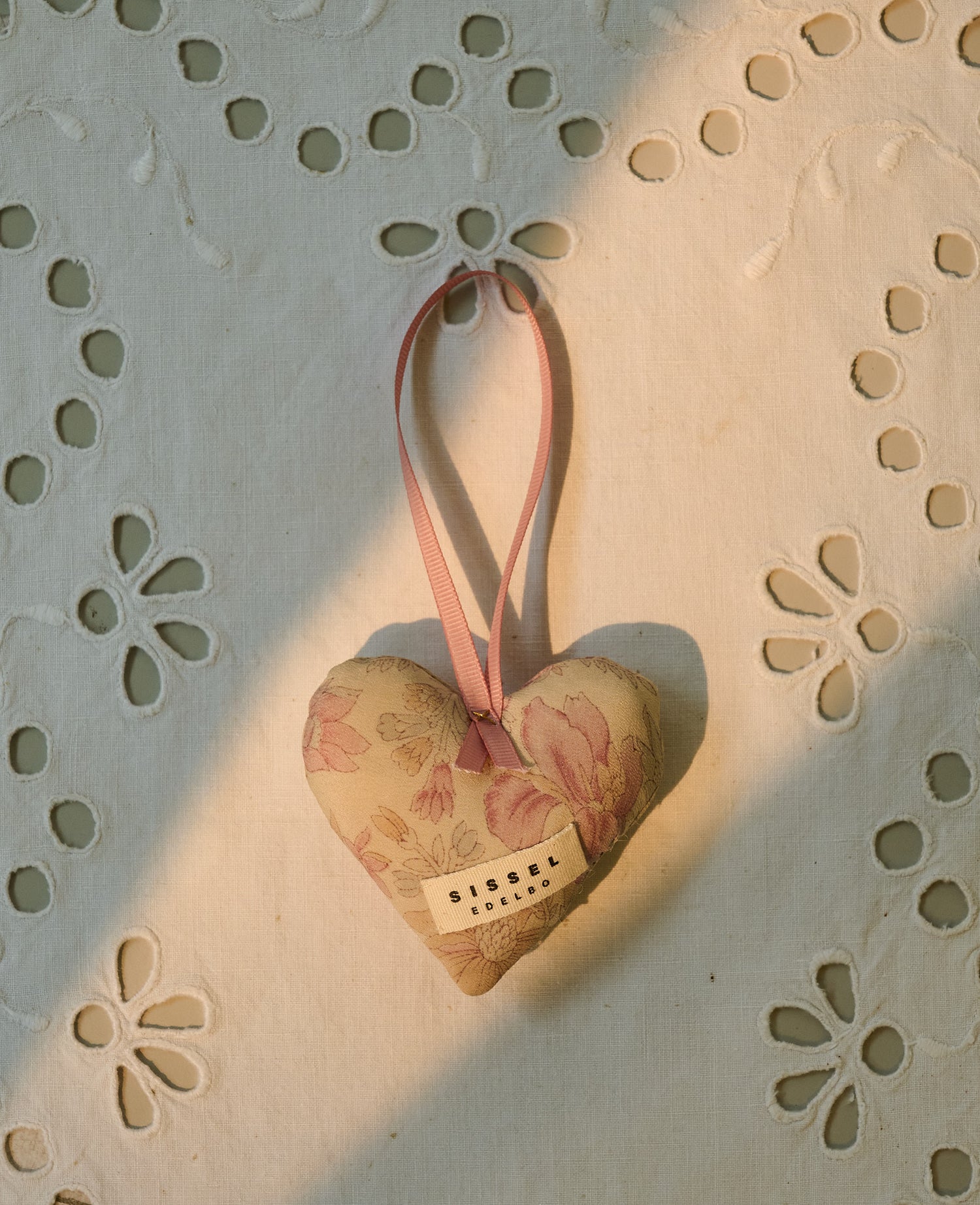 Megan Heart SILK Ornament - Fennel Flower