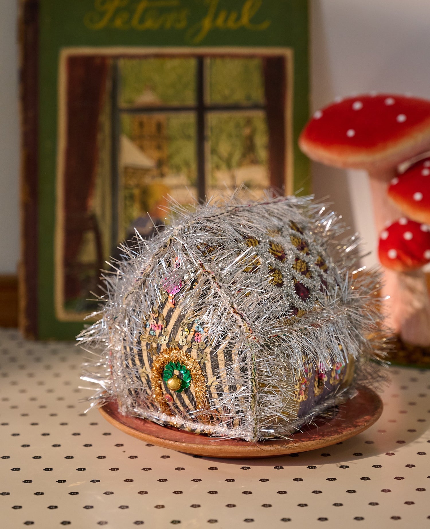 Gingerbread House - MEDIUM - No. 223