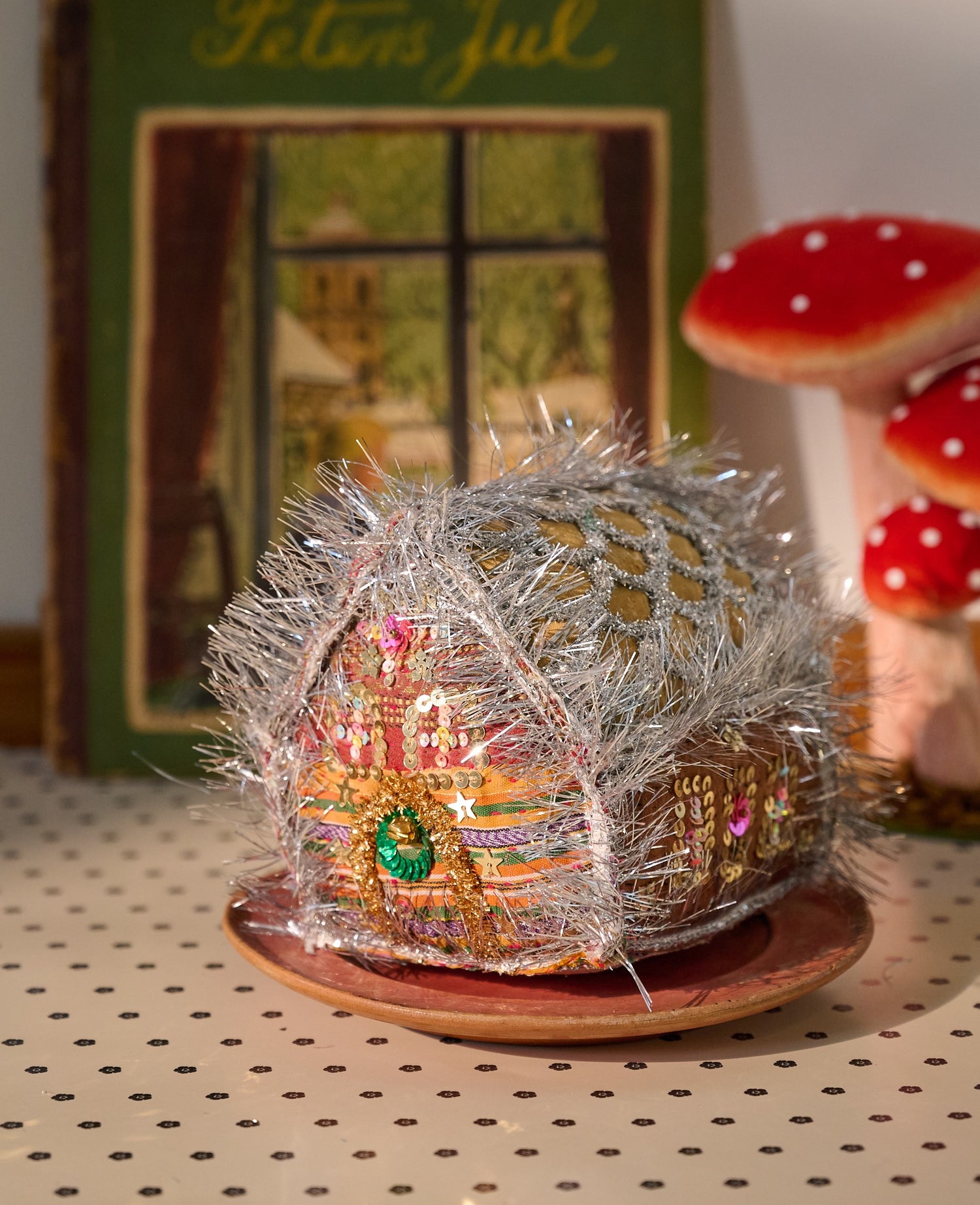 Gingerbread House - MEDIUM - No. 227