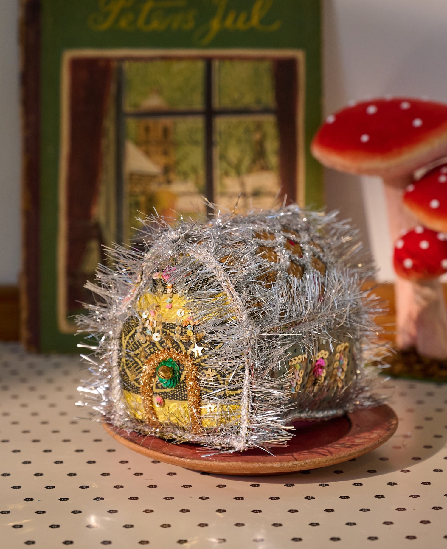 Gingerbread House - MEDIUM - No. 234