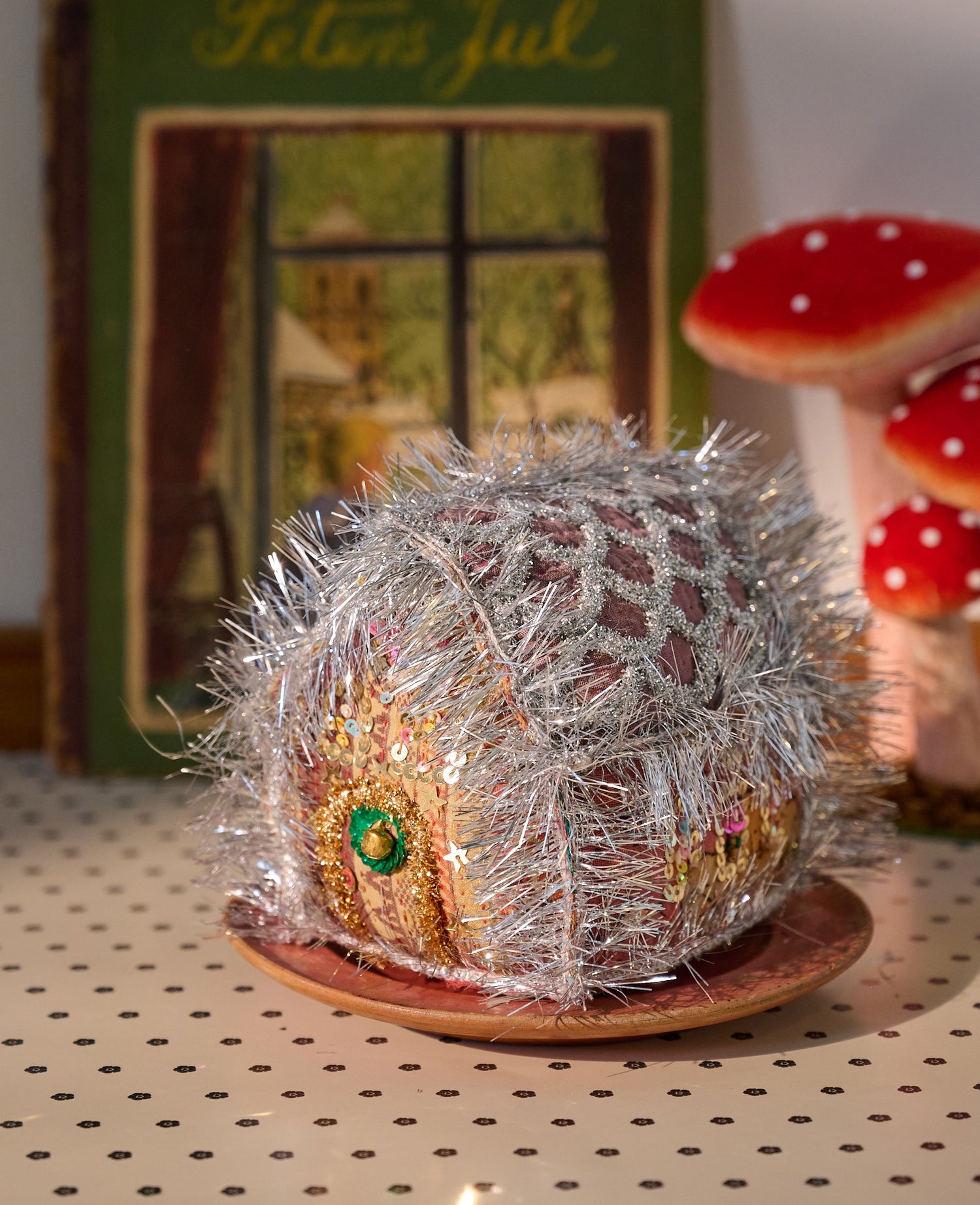 Gingerbread House - MEDIUM - No. 237