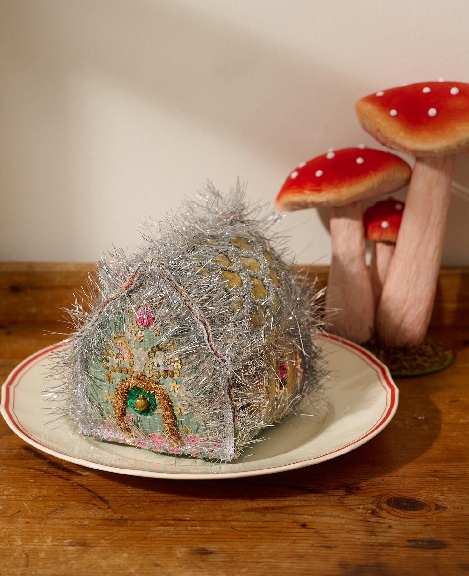 Gingerbread House - MEDIUM - No. 301