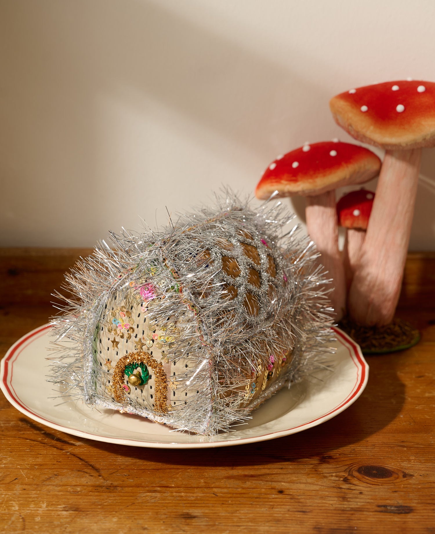 Gingerbread House - MEDIUM - No. 405