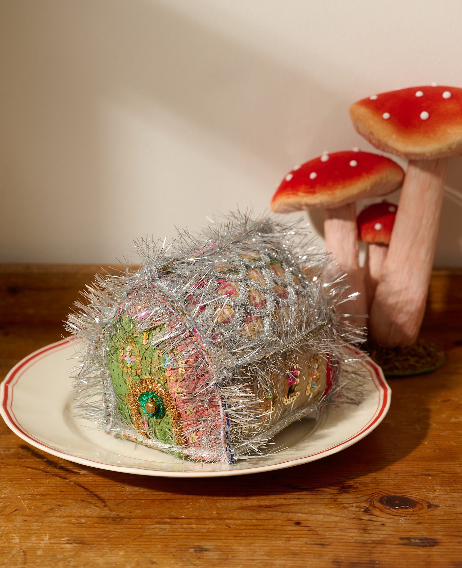 Gingerbread House - MEDIUM - No. 419