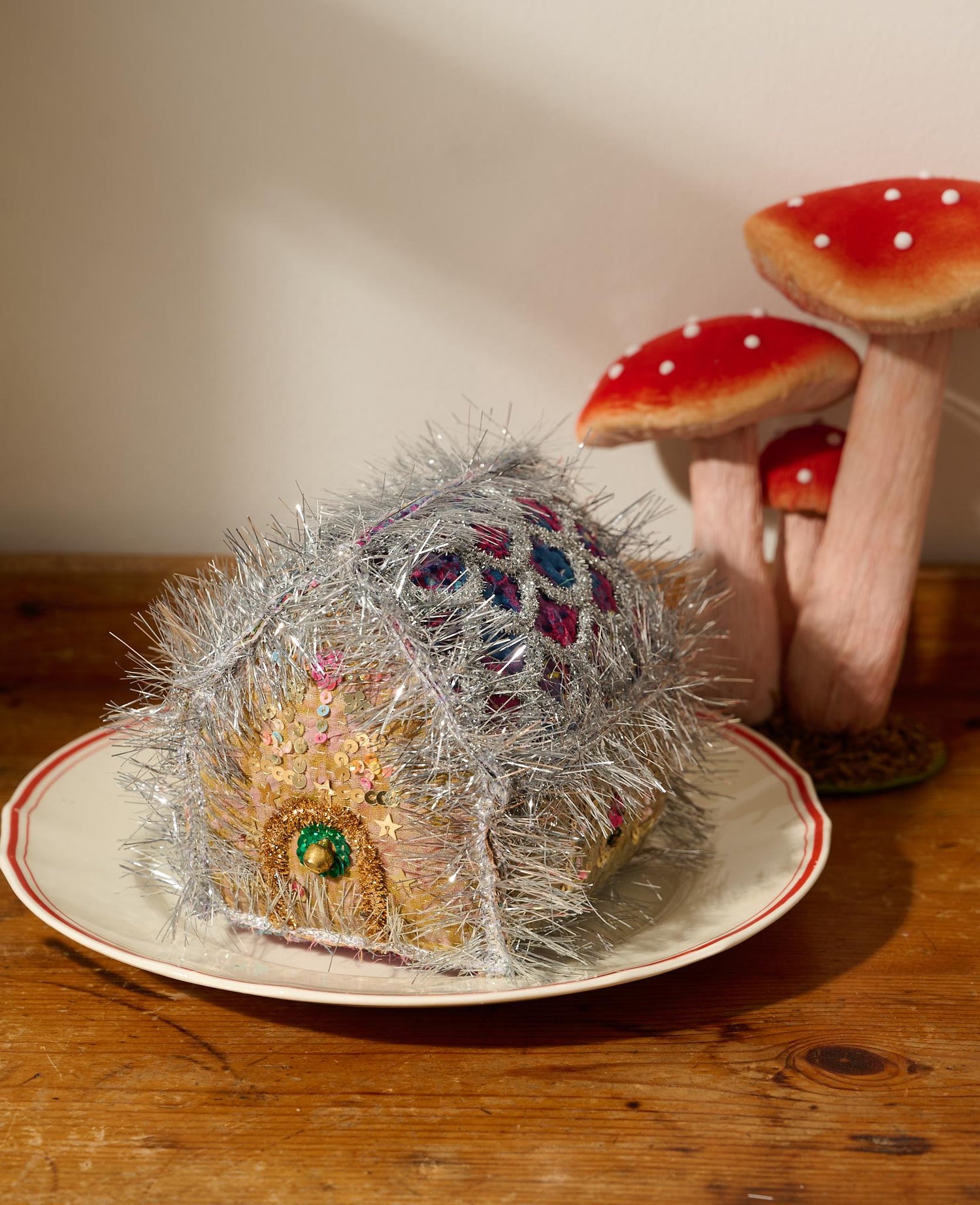 Gingerbread House - MEDIUM - No. 441