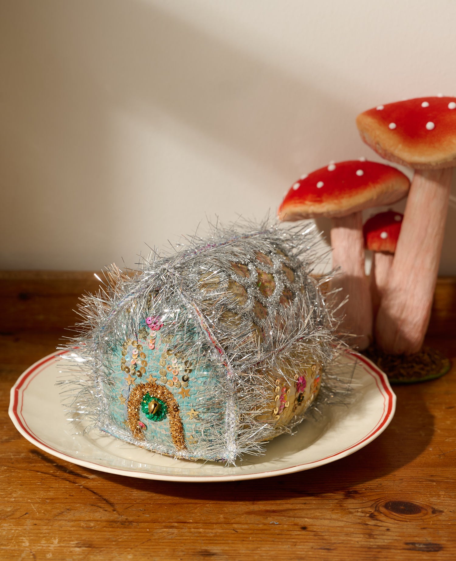 Gingerbread House - MEDIUM - No. 473