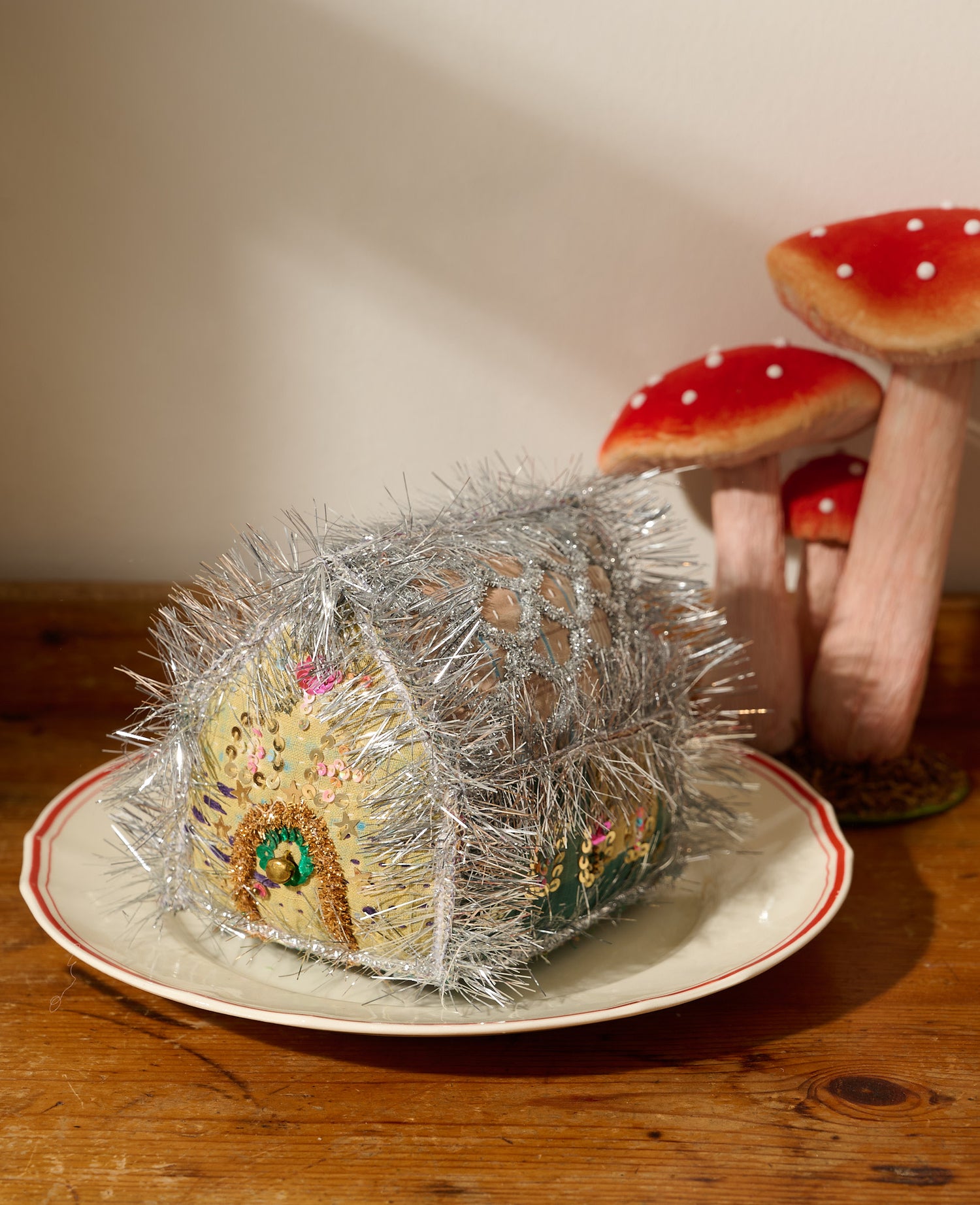 Gingerbread House - MEDIUM - No. 479