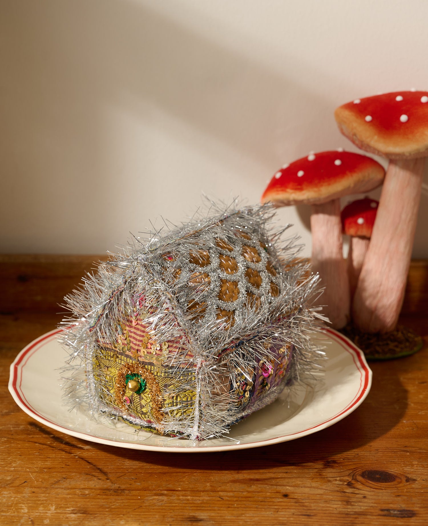 Gingerbread House - MEDIUM - No. 481