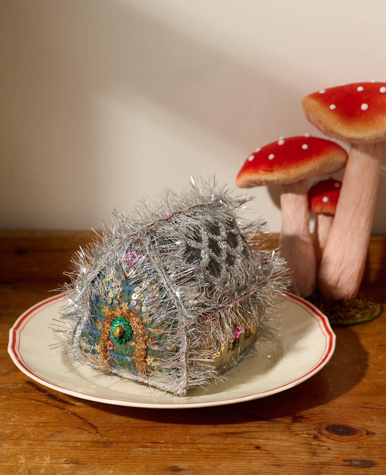 Gingerbread House - MEDIUM - No. 490