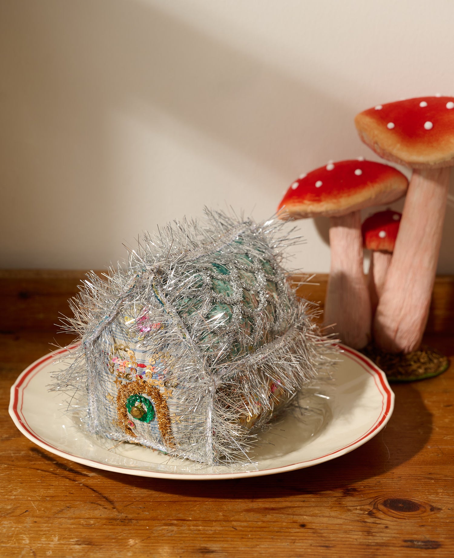 Gingerbread House - MEDIUM - No. 494
