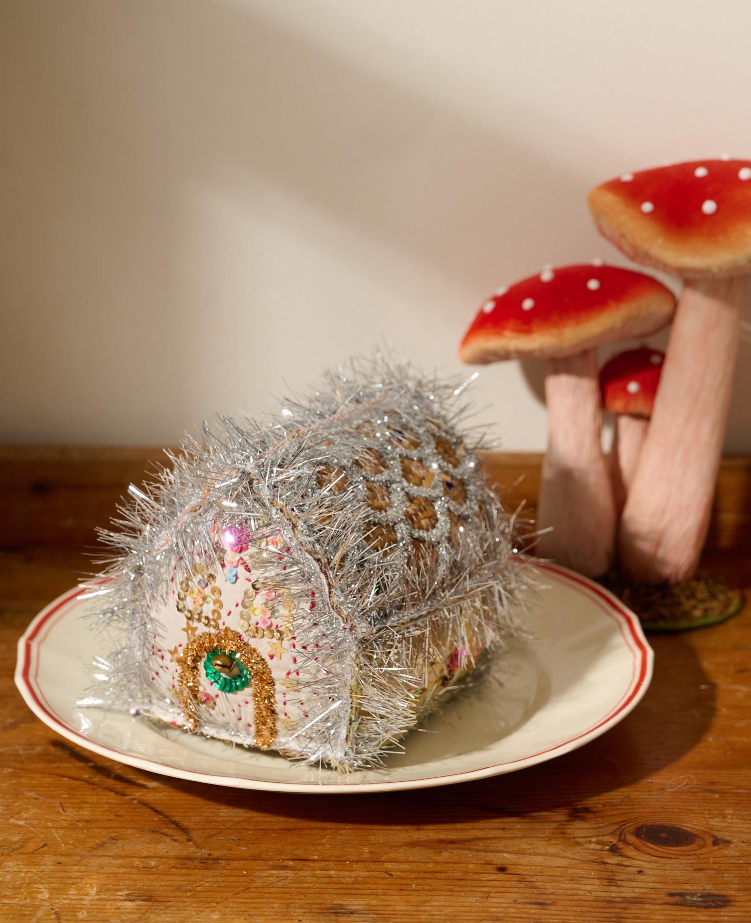 Gingerbread House - MEDIUM - No. 521