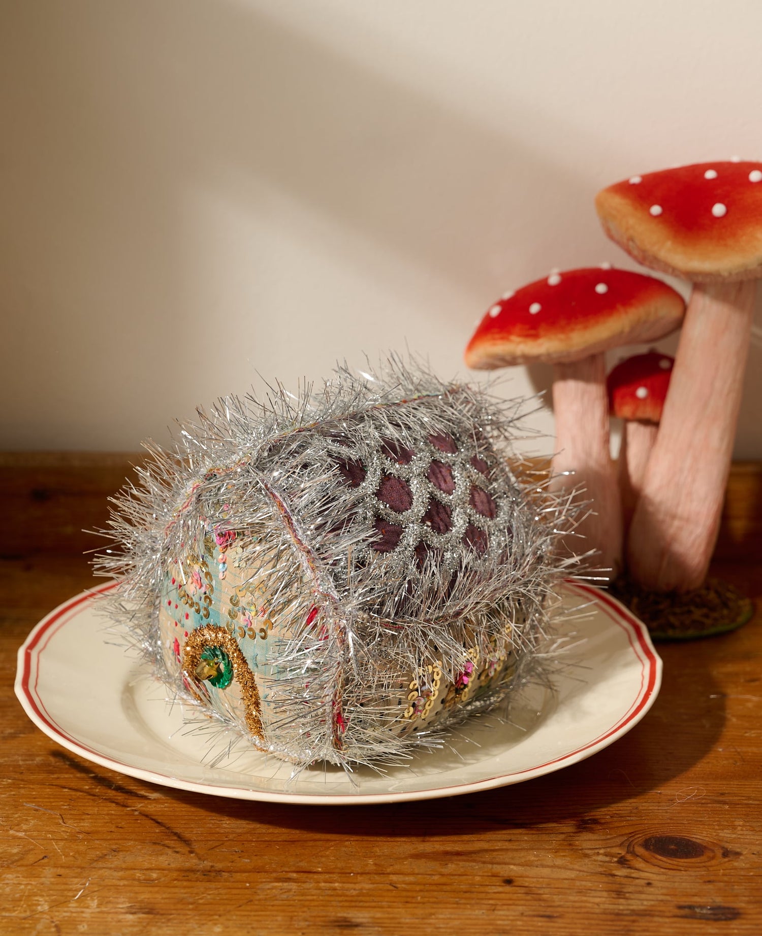 Gingerbread House - MEDIUM - No. 537