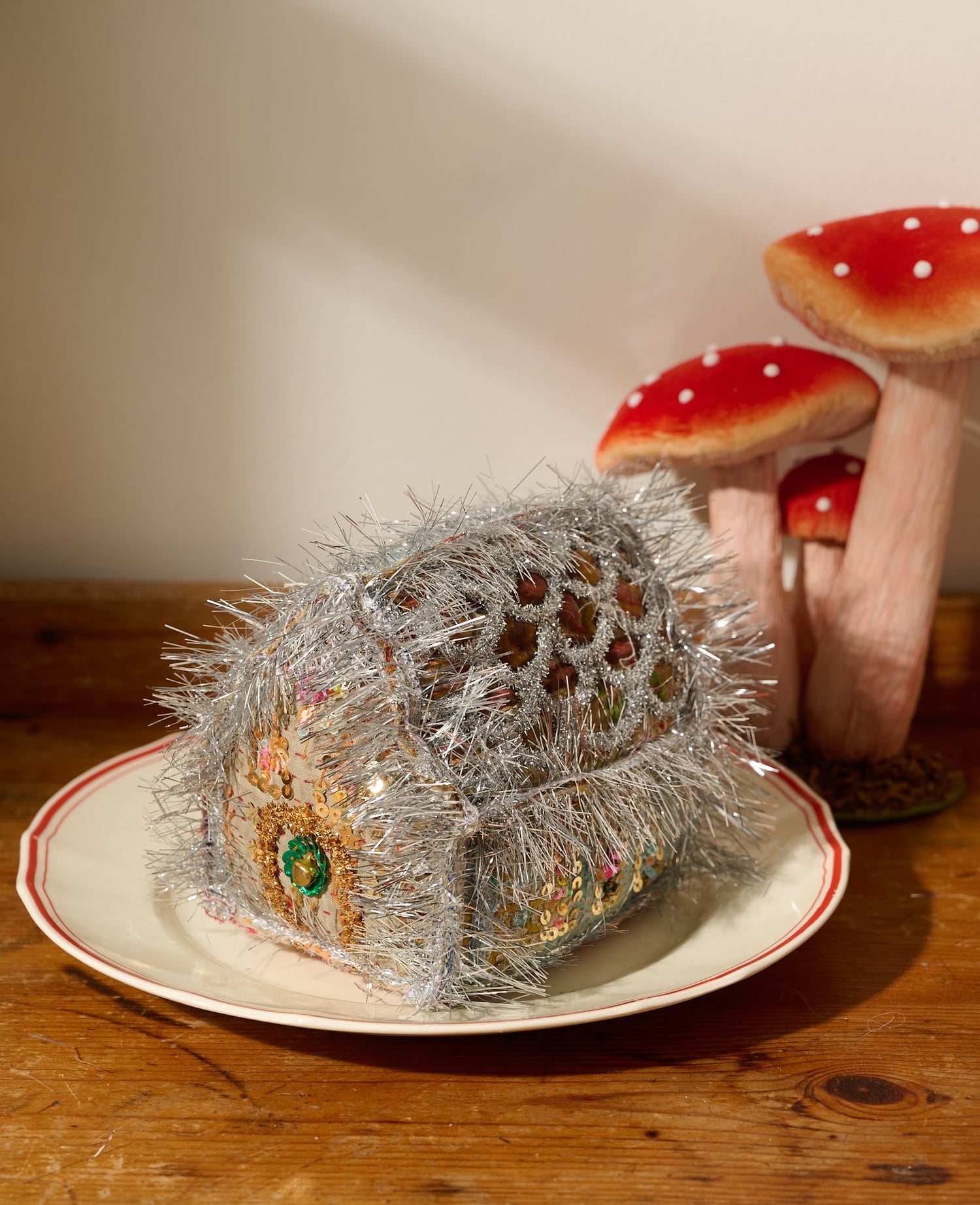 Gingerbread House - MEDIUM - No. 553