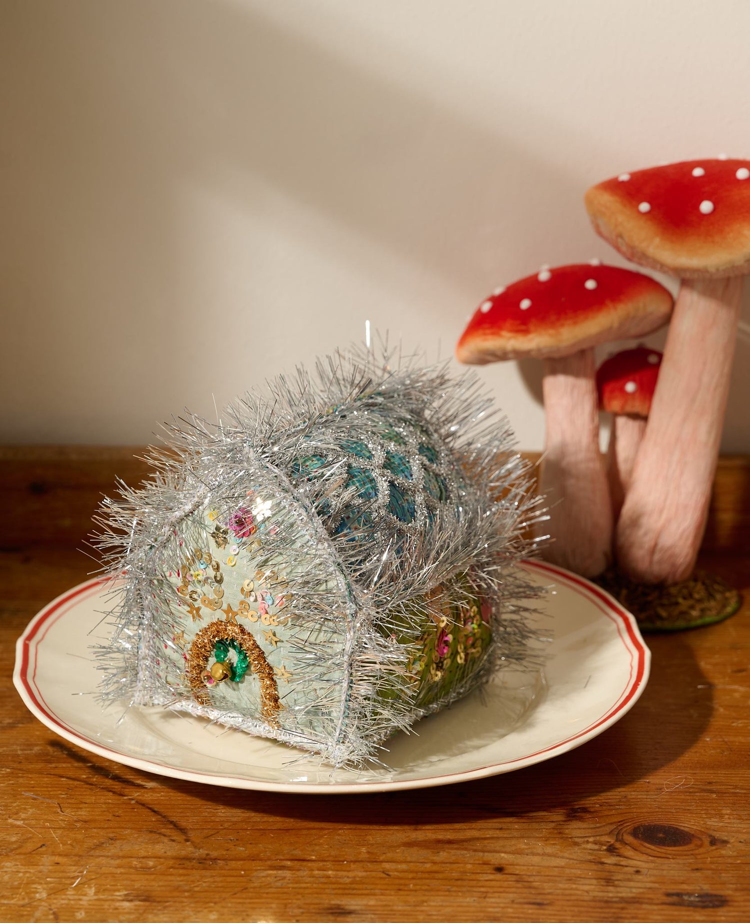 Gingerbread House - MEDIUM - No. 556