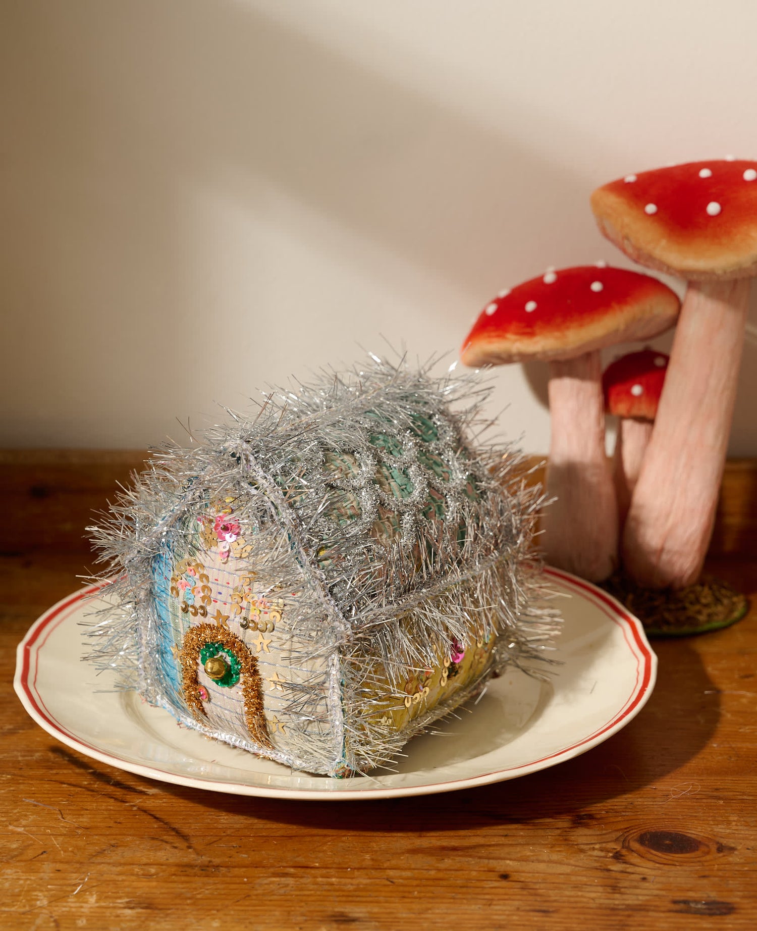 Gingerbread House - MEDIUM - No. 559