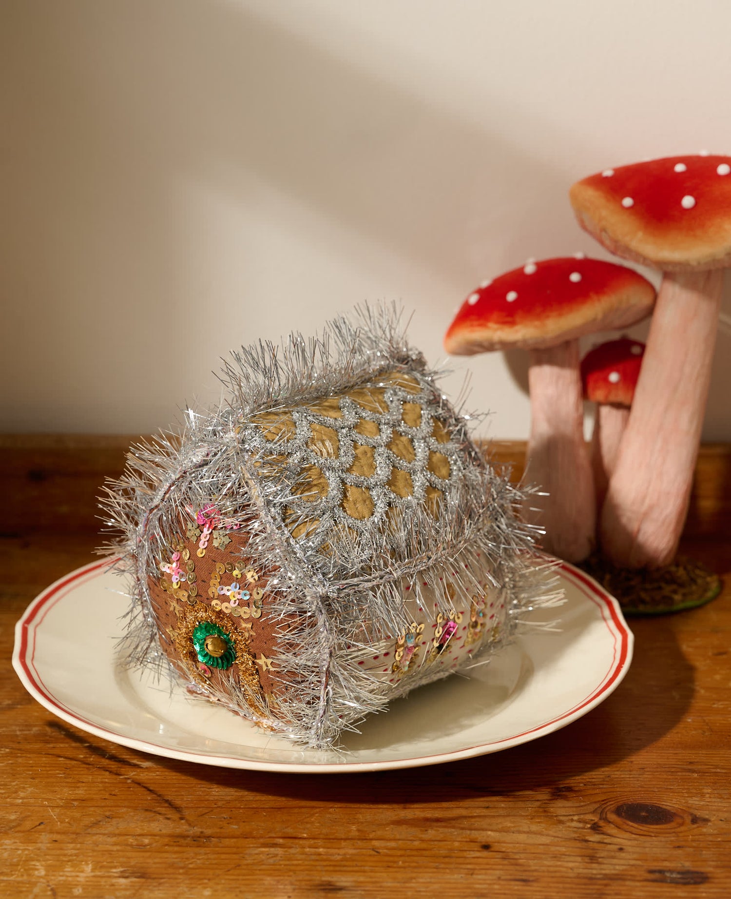 Gingerbread House - MEDIUM - No. 570