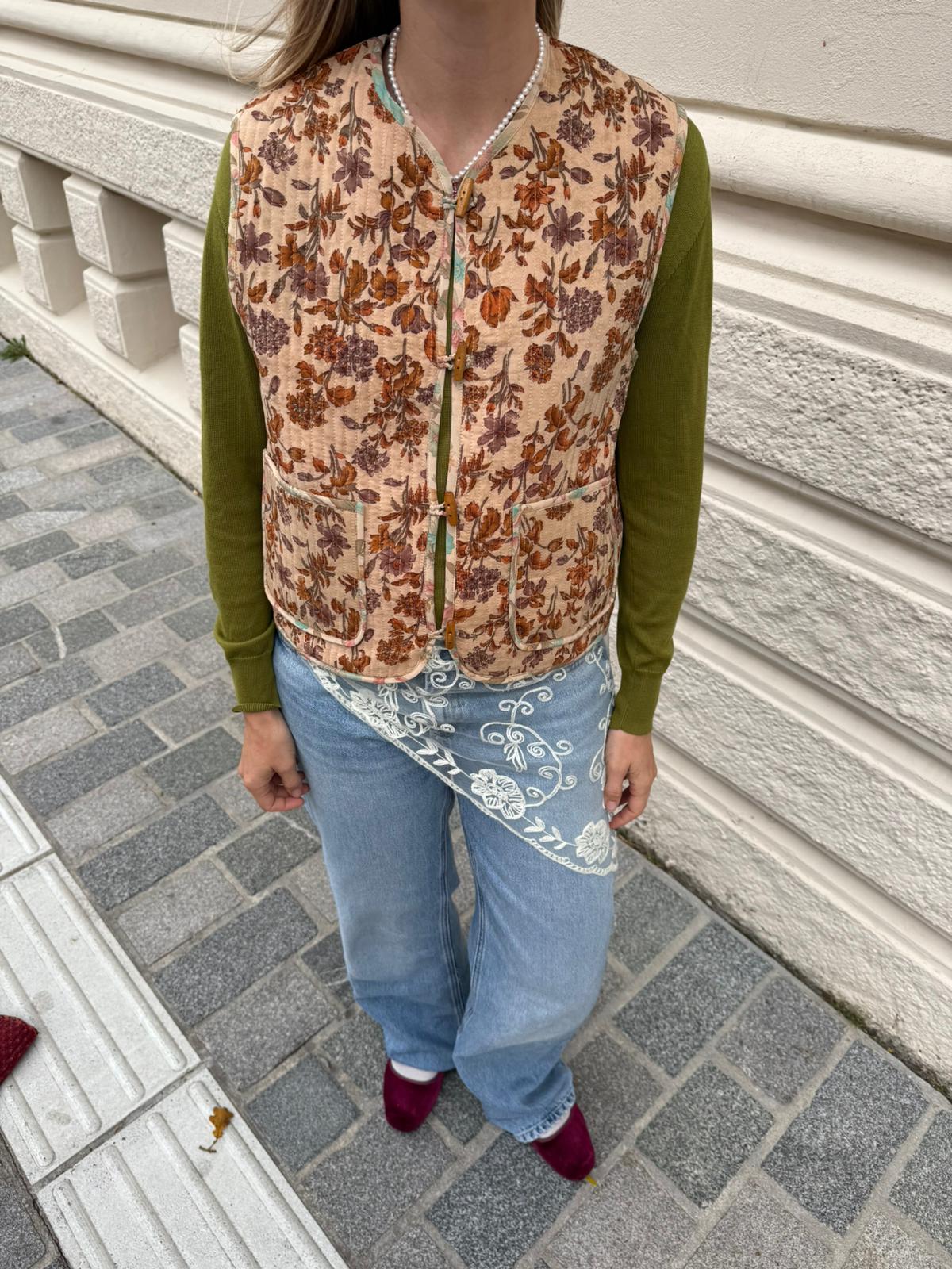 Amalie SILK Vest - No. 161