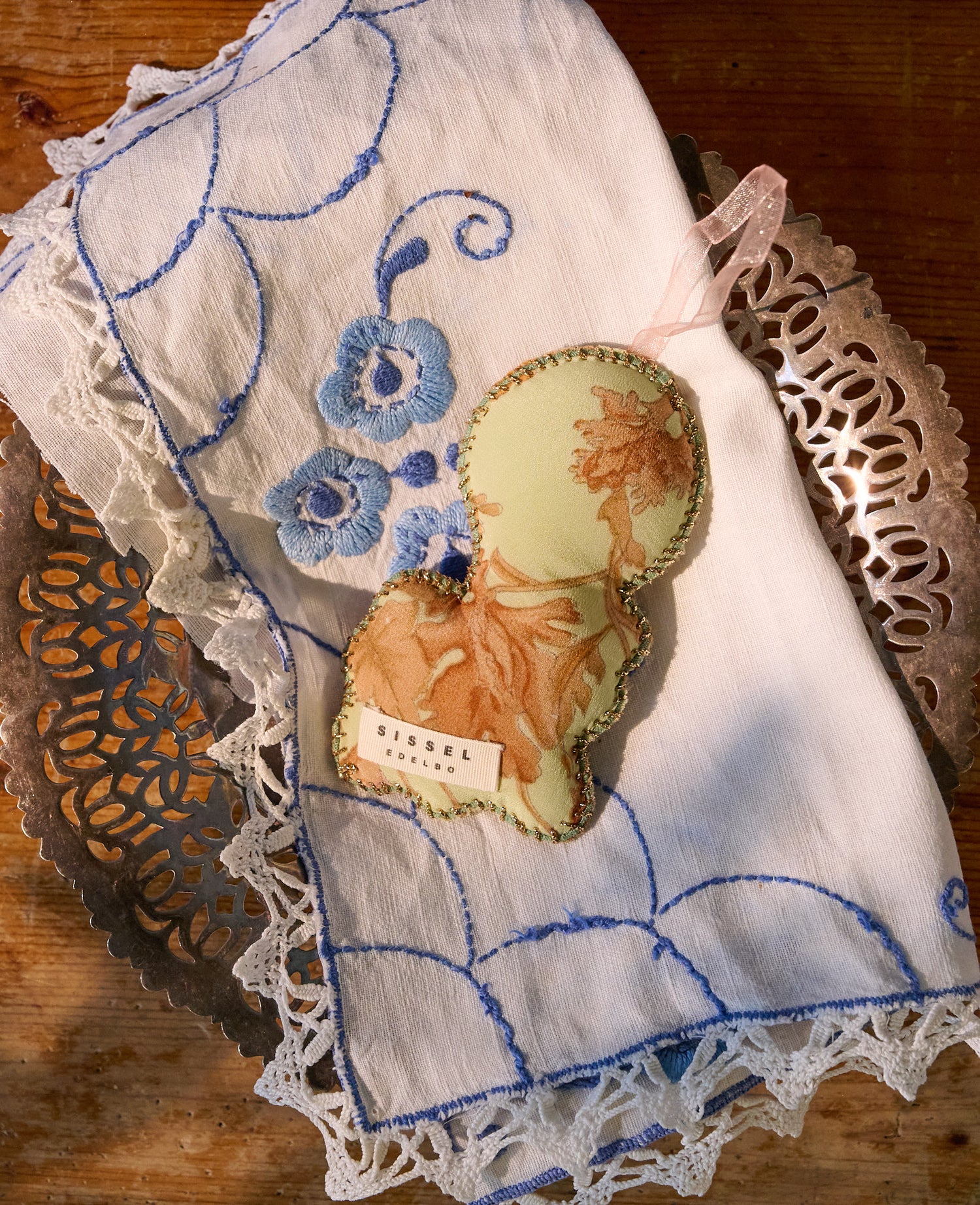 Candle SILK Ornament - No. 9