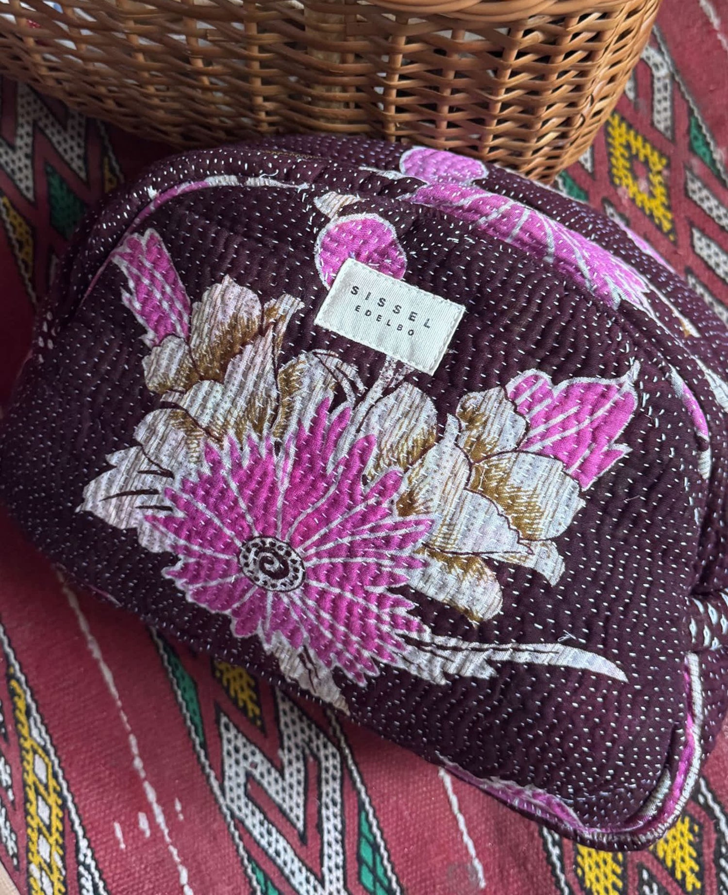Karla Wash Bag - No. 126