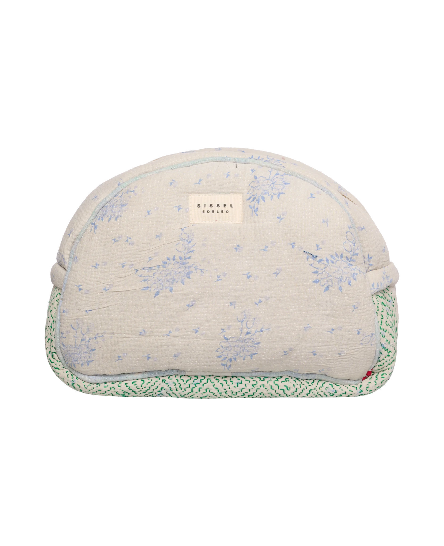 Karla Wash Bag - No. 26