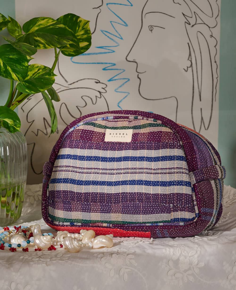 Karla Wash Bag - No. 255