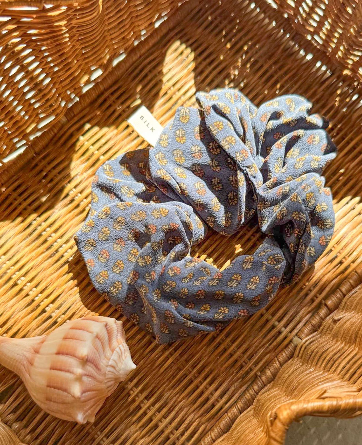 Meadow SILK Scrunchie - No. 67