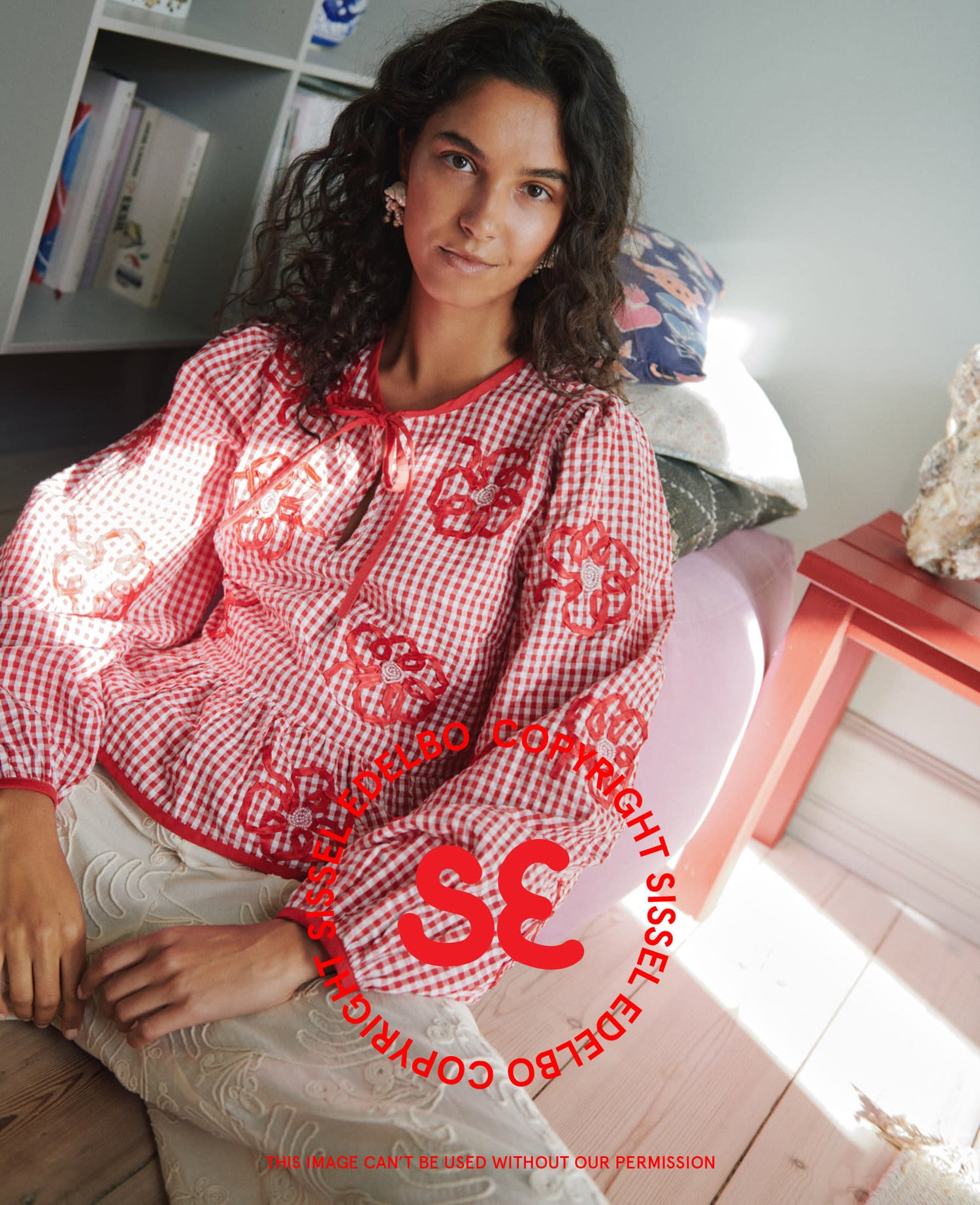 Sunny Top - Red Checks