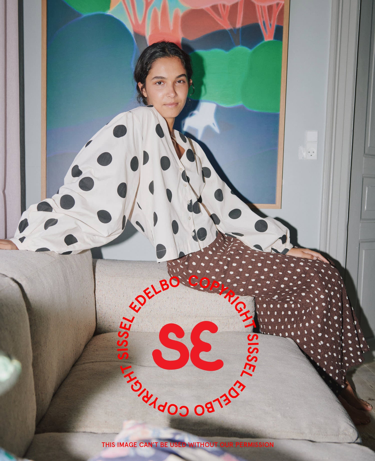 Ea Shirt - Black Dot