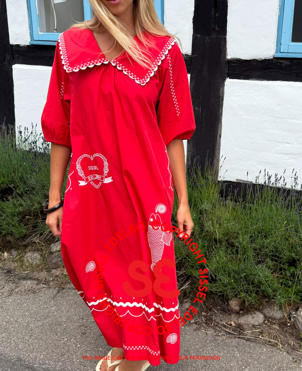 Sonya Dress - Red