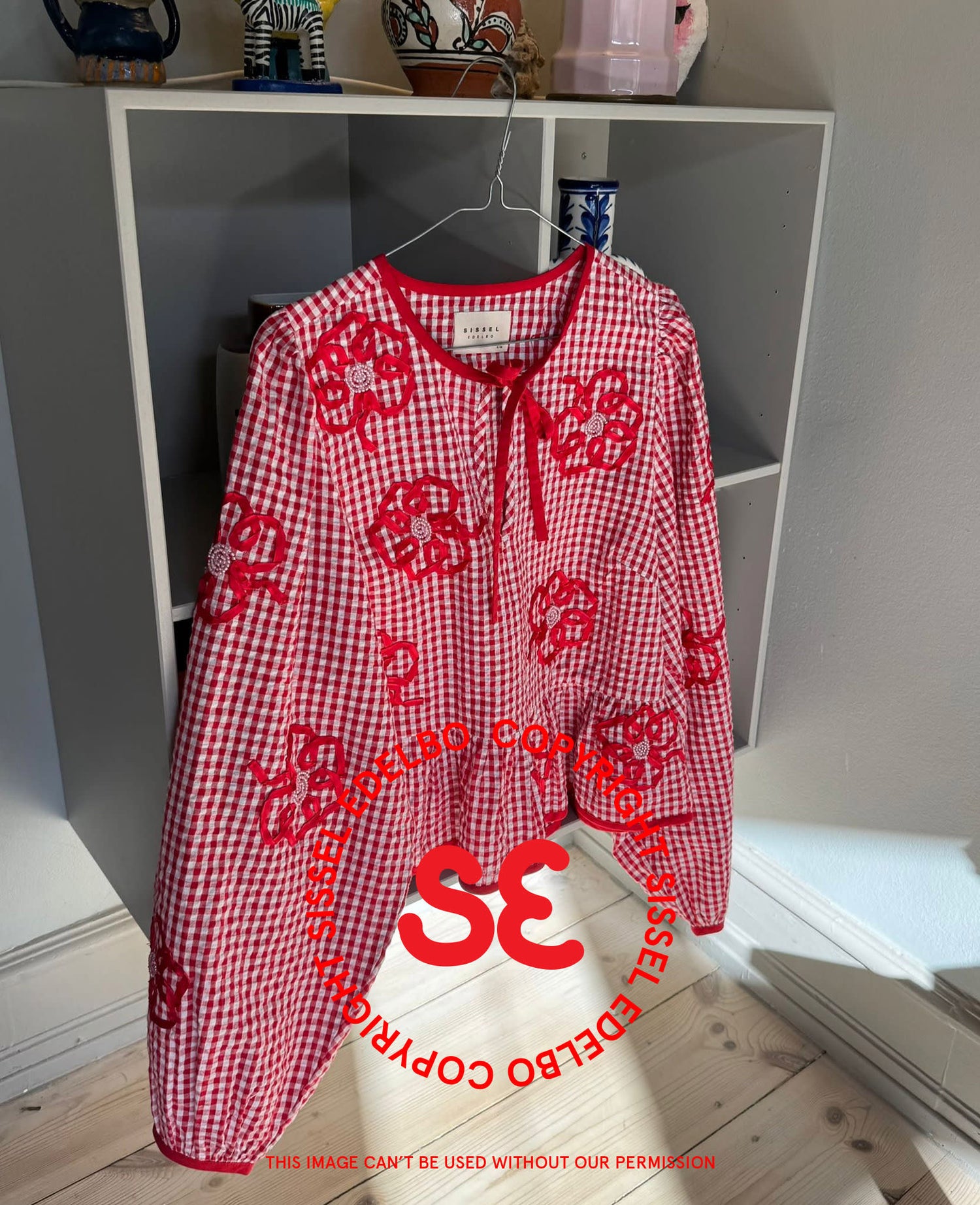 Sunny Top - Red Checks