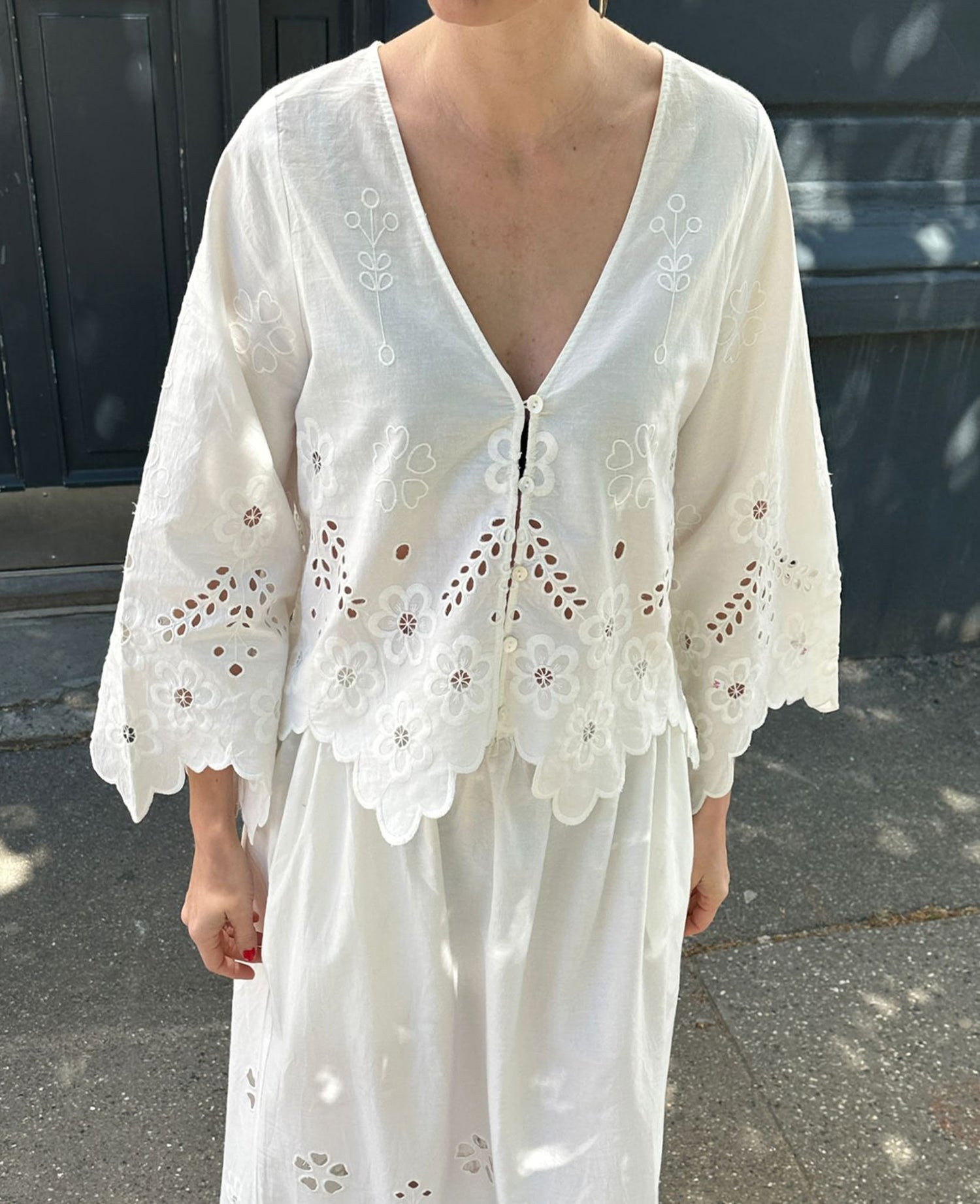 Trine Top - White Cutwork