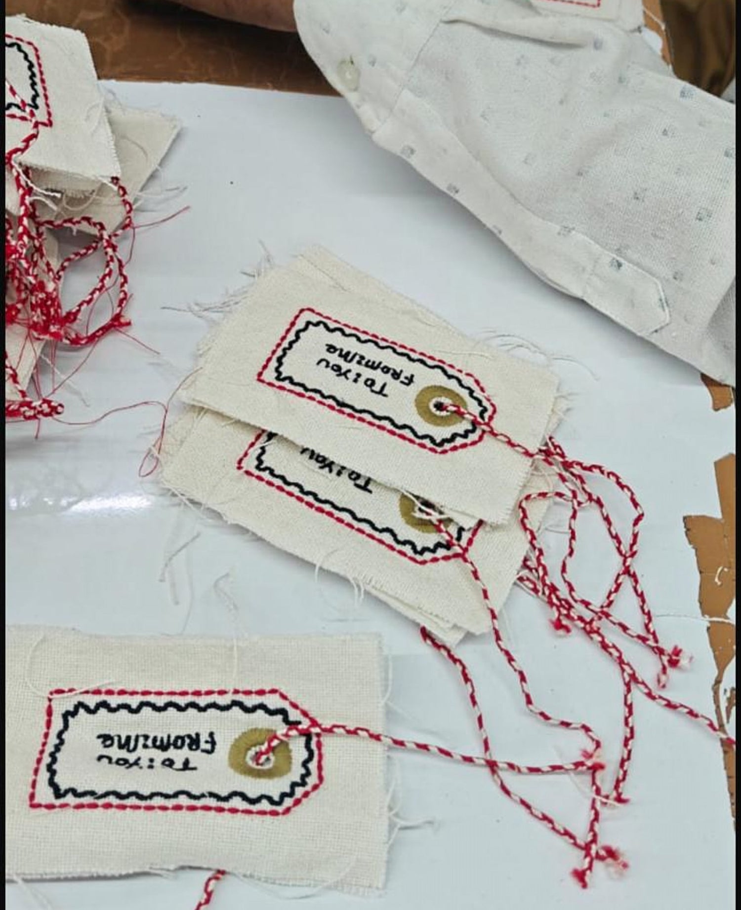 Manilla Tag Ornament - Snow