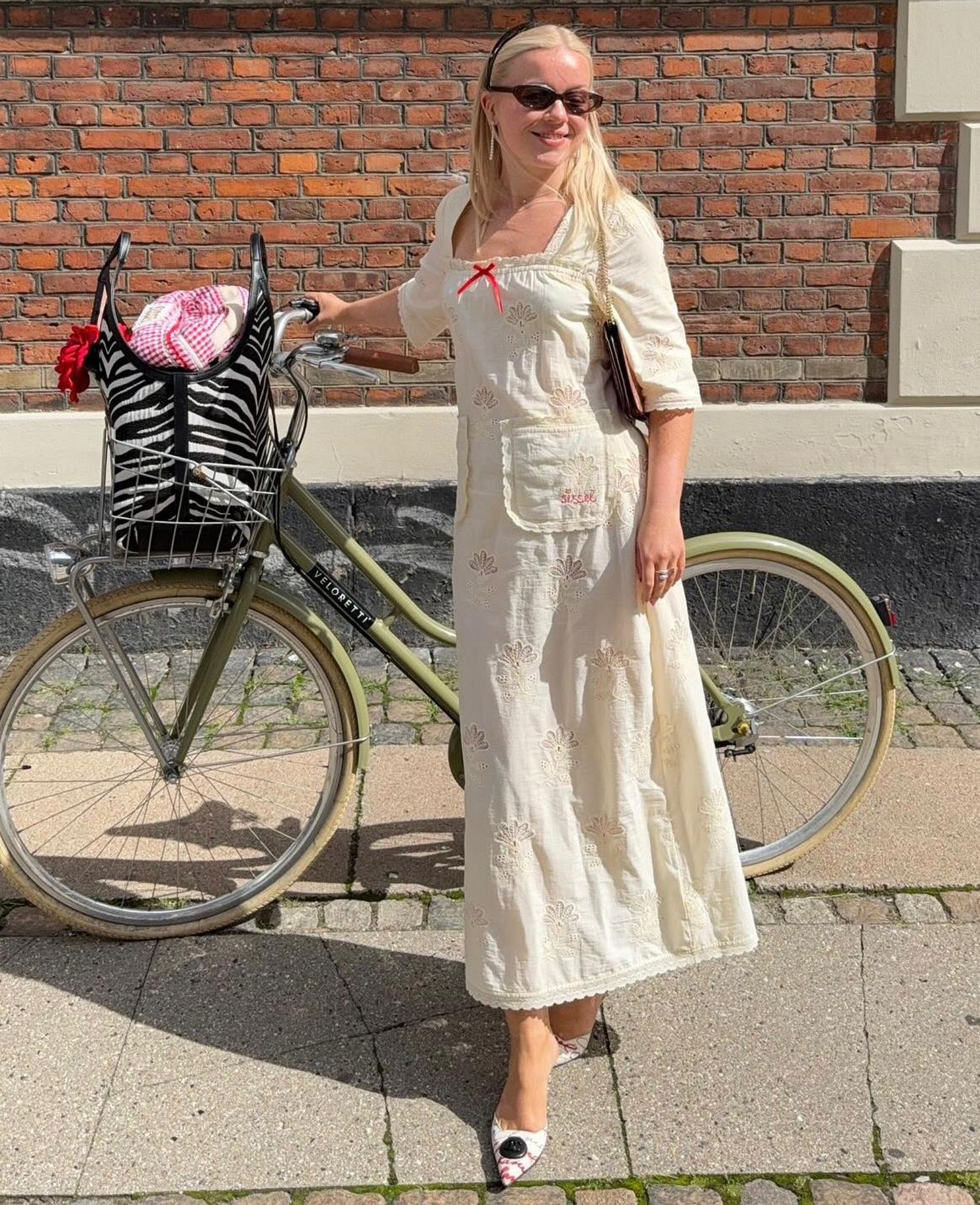 Viviette Dress - Pastel Yellow