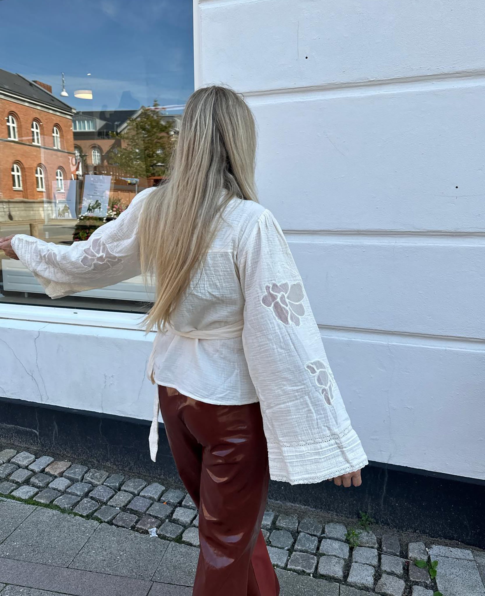 Winfrey Wrap Top - Ecru – SISSEL EDELBO