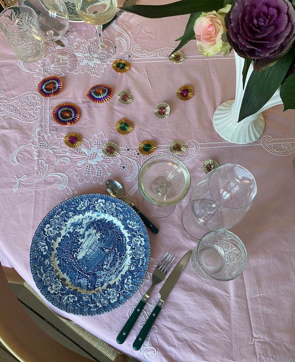Metallic Celebration Rosettes 20 pc - Mix