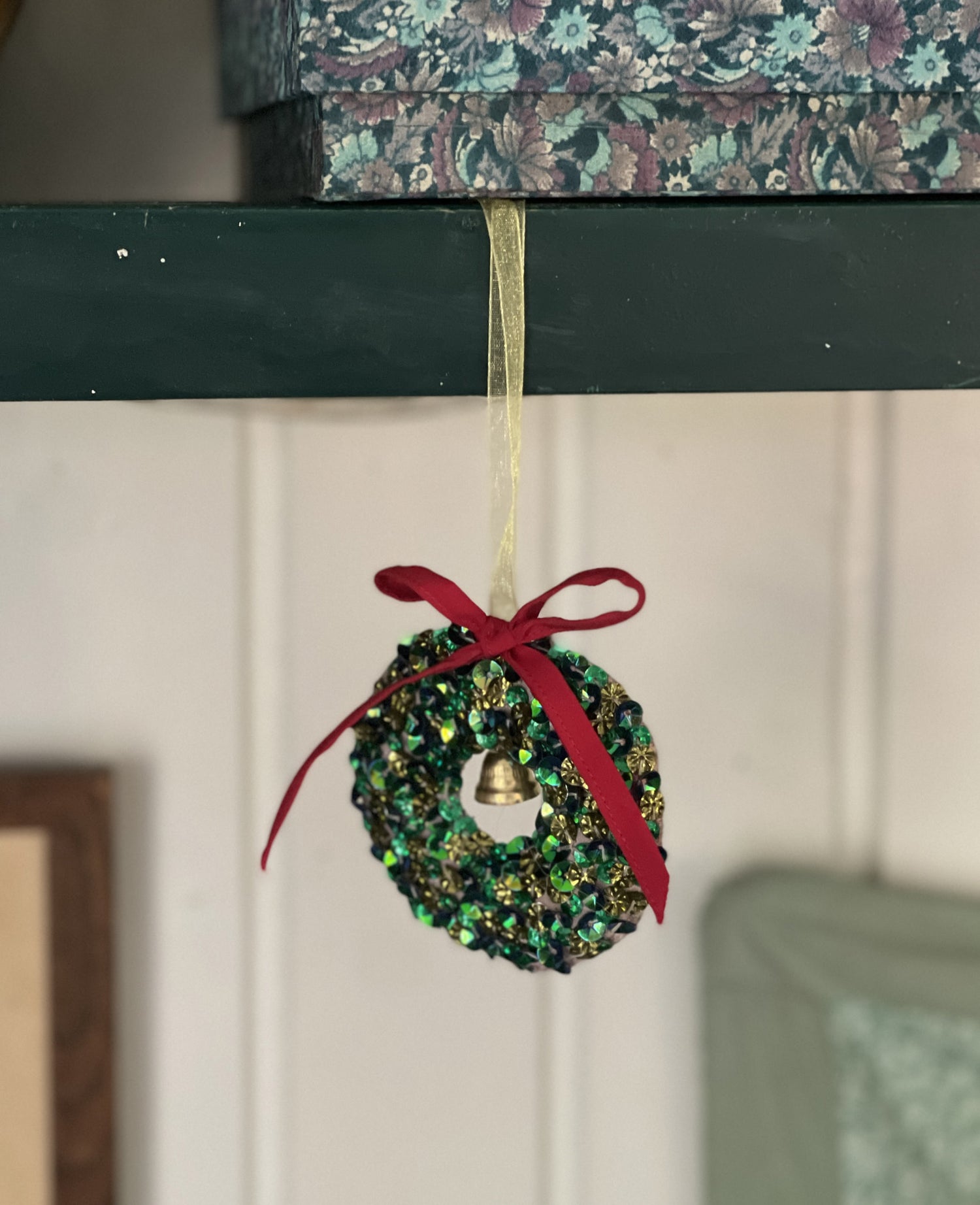 Wreath Ornament - Green Sparkle